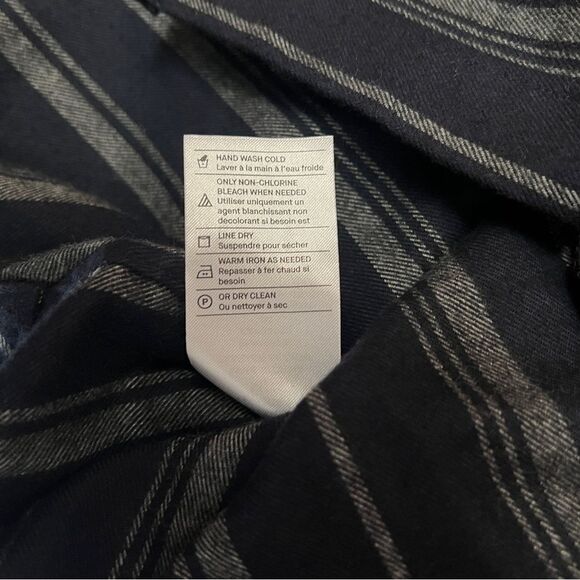 Vince Classic Fit Striped Flannel Button Down Shirt Mens size M Old Money Casual - Picture 6 of 7